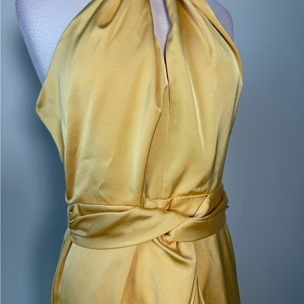 Chic Backless Yellow Halter Dress - Picture 3 of 5